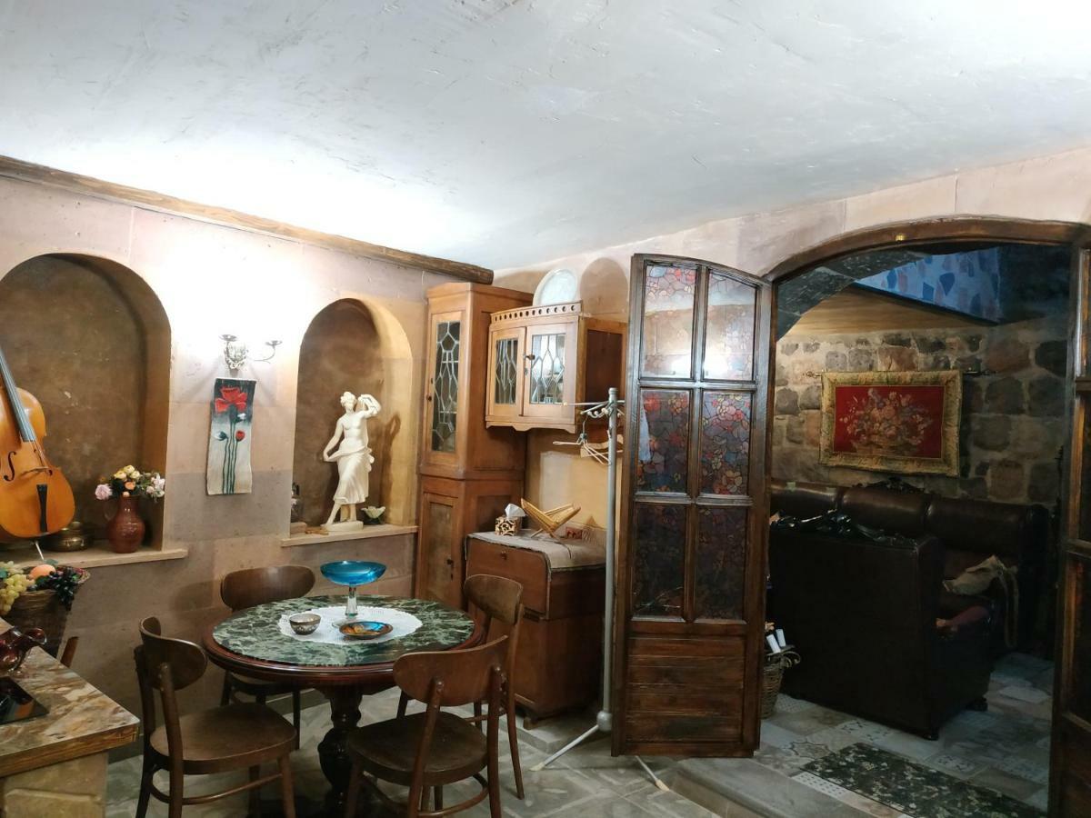 Bed and Breakfast Hye Aspet Հայ Ասպետ Гюмри Экстерьер фото
